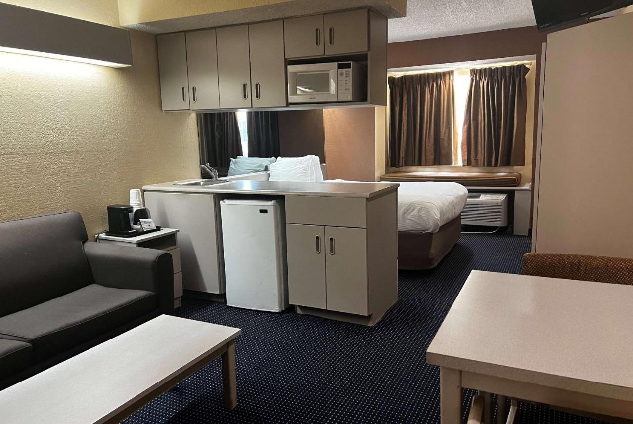 Microtel Inn & Suites By Wyndham Houston/Webster/Nasa/Clearlake Nassau Bay Zewnętrze zdjęcie