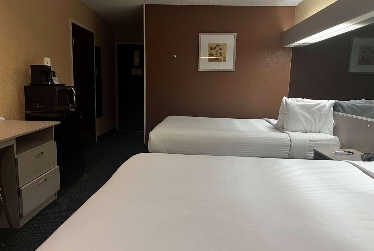 Microtel Inn & Suites By Wyndham Houston/Webster/Nasa/Clearlake Nassau Bay Zewnętrze zdjęcie