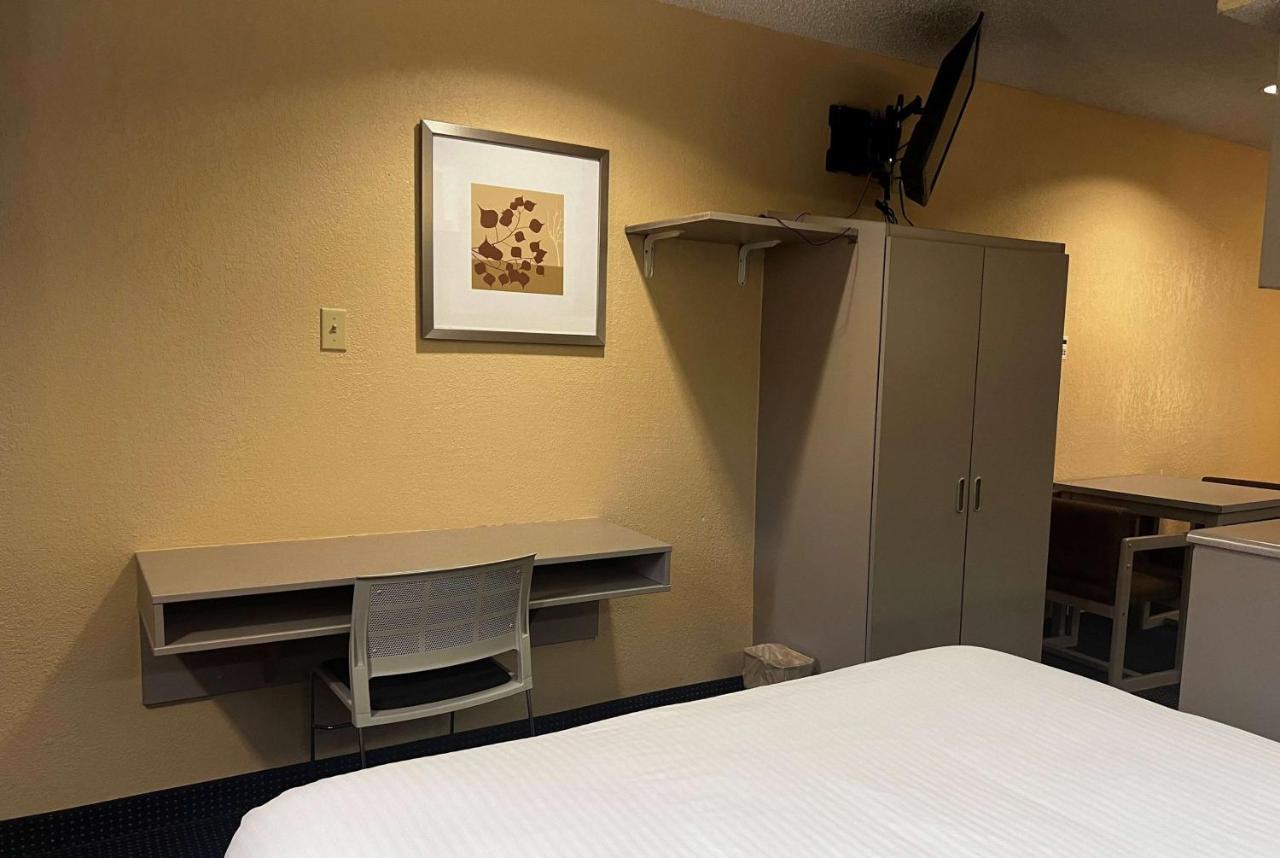 Microtel Inn & Suites By Wyndham Houston/Webster/Nasa/Clearlake Nassau Bay Zewnętrze zdjęcie