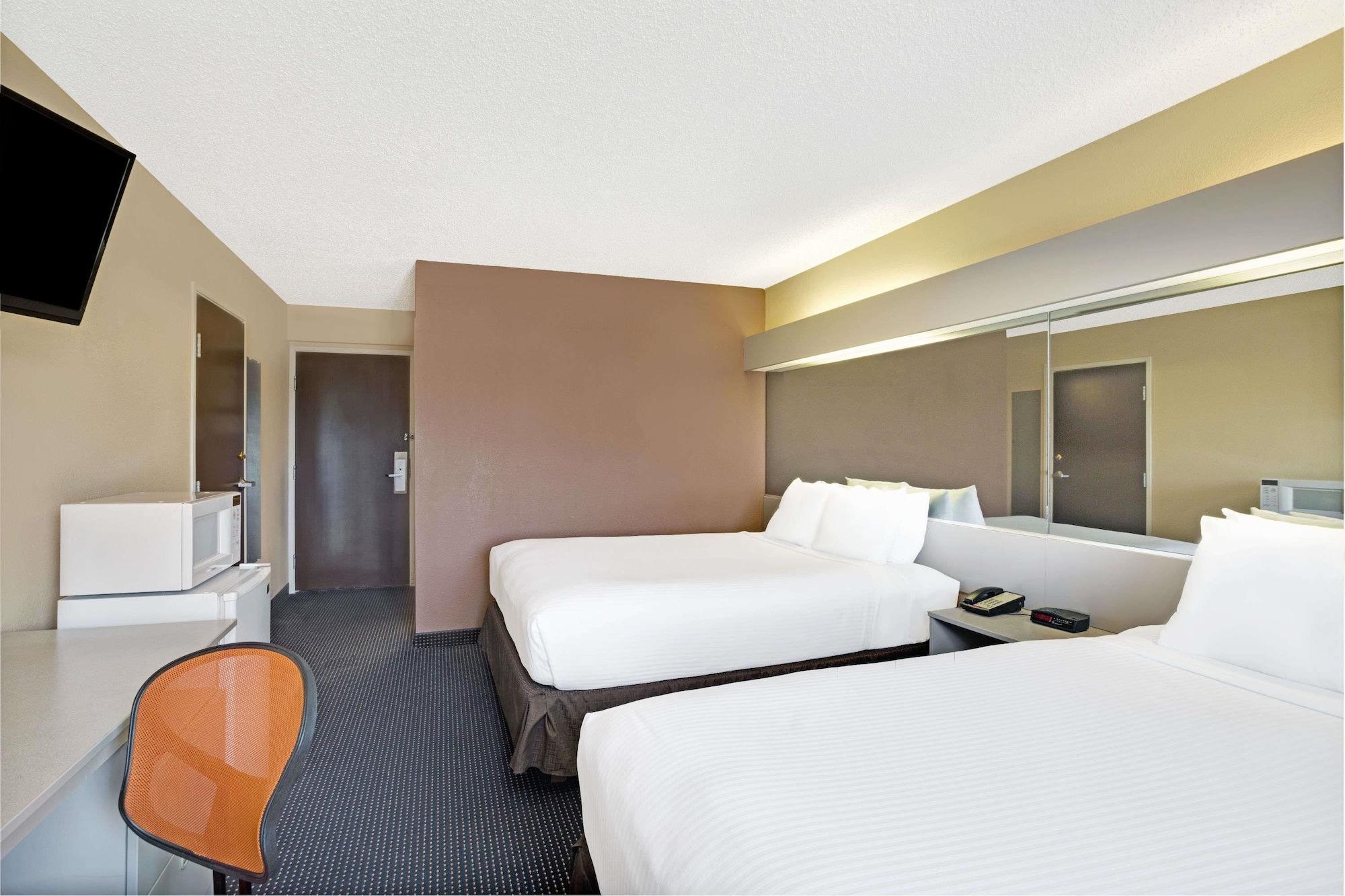 Microtel Inn & Suites By Wyndham Houston/Webster/Nasa/Clearlake Nassau Bay Zewnętrze zdjęcie
